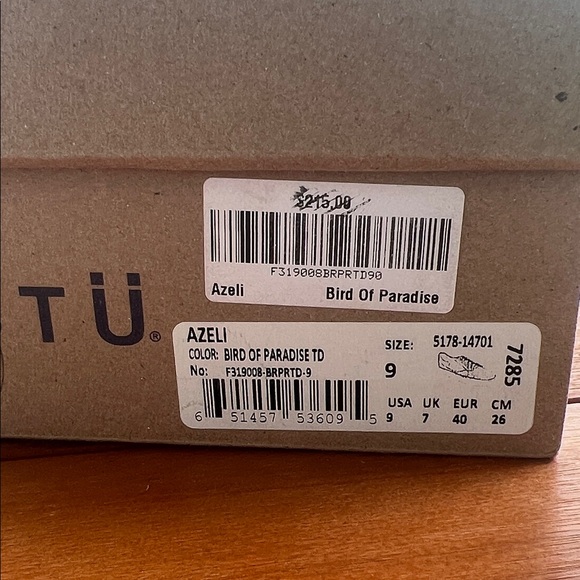 BED|STU Women’s Two-Tone Leather Sneakers - Picture 2 of 8